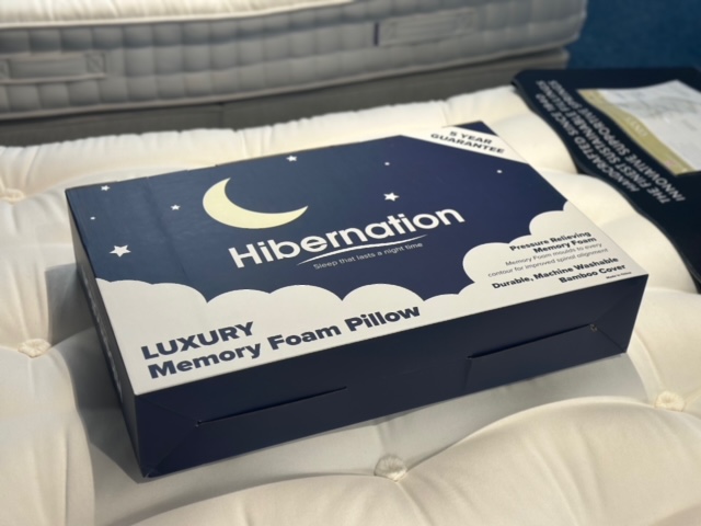 Hibernation Luxury Memory Foam Pillow