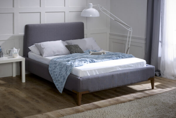 Andromeda Bedstead